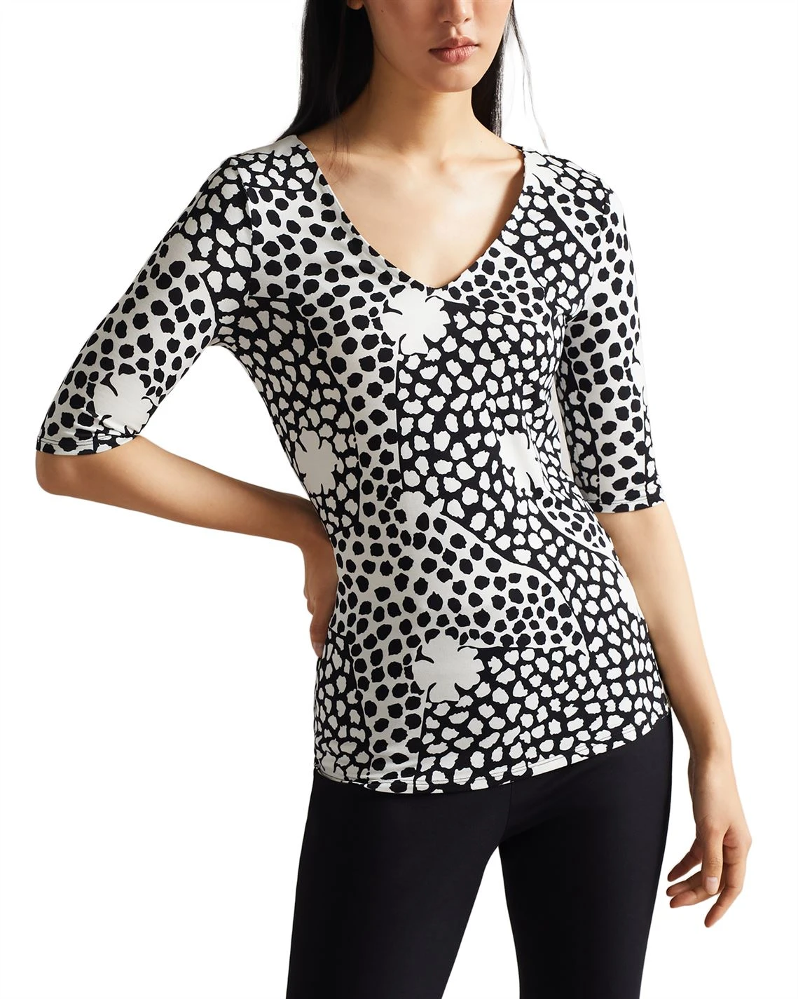 Ted Baker Lucyz T-shirt for Tops Colour Black 6 Ted Baker Lucyz T-shirt for Tops Colour Black - Image 4