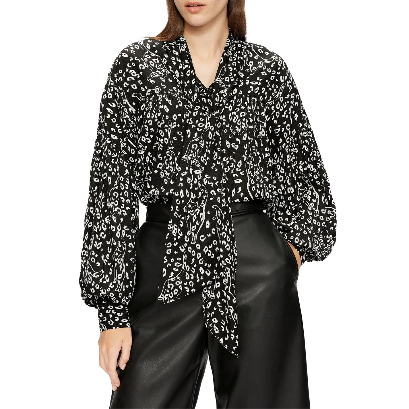 Ted Baker Gaelle Pussy Bow Blouse for Blouses & Shirts Colour Black 4 Ted Baker Gaelle Pussy Bow Blouse for Blouses & Shirts Colour Black - Image 2