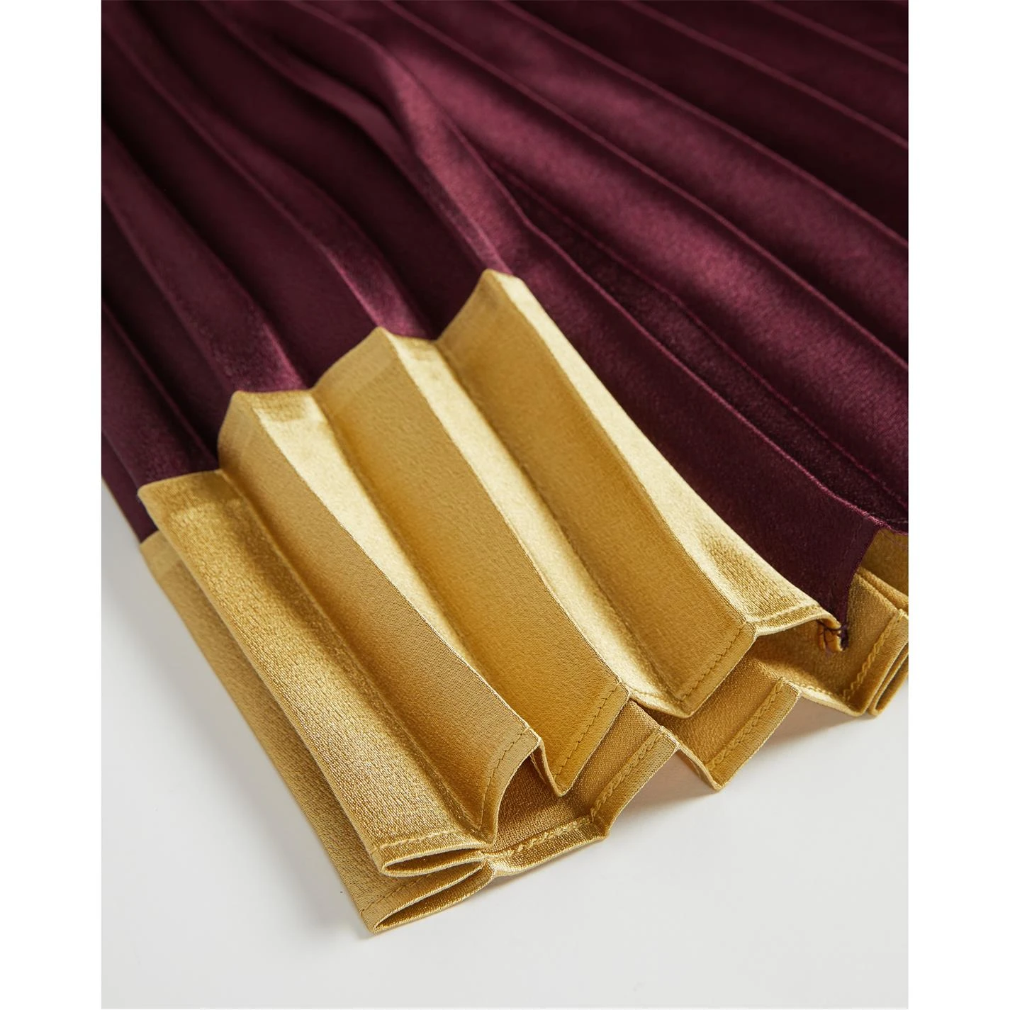 Ted Baker Glaycie Midi Skirt for Skirts Colour Dark Red 6 Ted Baker Glaycie Midi Skirt for Skirts Colour Dark Red - Image 4