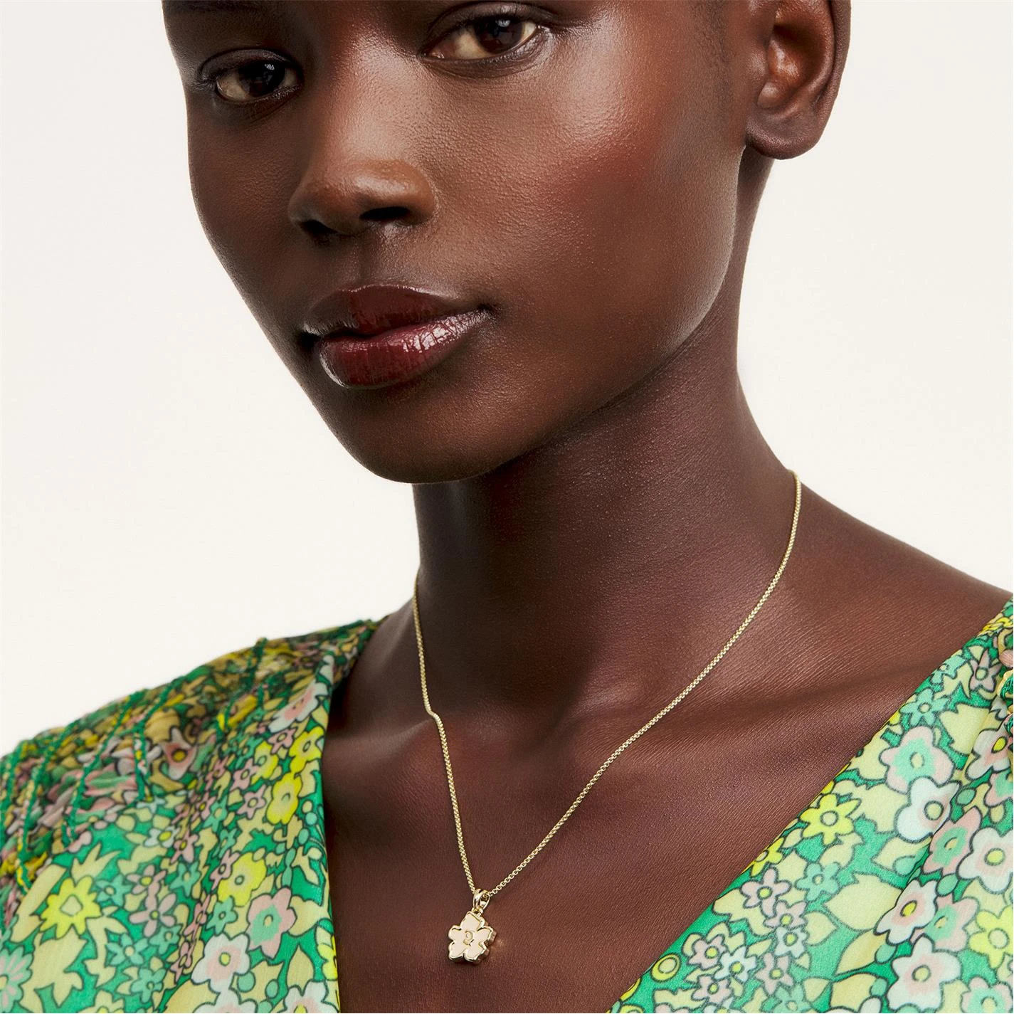 Ted Baker LILEA Lillifora Pendant for Necklaces Colour Gold/Pink 5 Ted Baker LILEA Lillifora Pendant for Necklaces Colour Gold/Pink - Image 3