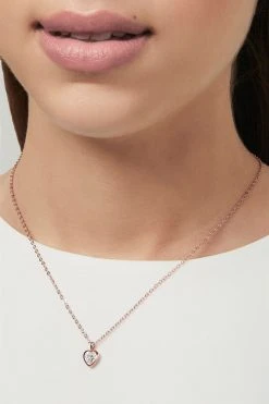 Ted Baker HANNELA Crystal Heart Pendant for Necklaces Colour Rose Gold 8 Ted Baker HANNELA Crystal Heart Pendant for Necklaces Colour Rose Gold -Outlet Wardrobe Mix Store 75491506 xxl a2