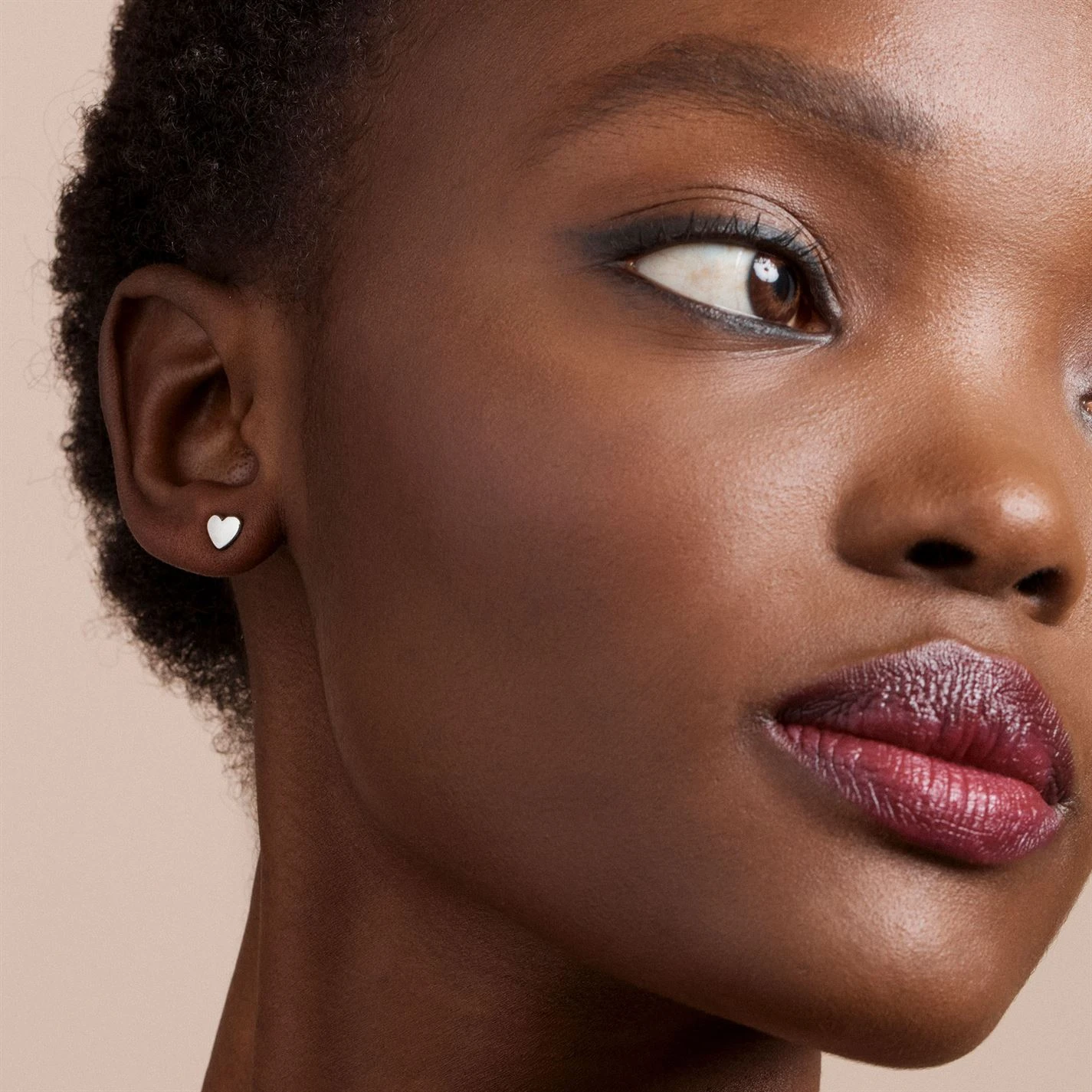 Ted Baker HARLY Sweetheart Stud Earrings for Earrings Colour Silver 5 Ted Baker HARLY Sweetheart Stud Earrings for Earrings Colour Silver - Image 3