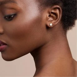 Ted Baker SINAA Crystal Stud Earrings for Earrings Colour Gold/Crystal 8 Ted Baker SINAA Crystal Stud Earrings for Earrings Colour Gold/Crystal -Outlet Wardrobe Mix Store 80328610 xxl a2