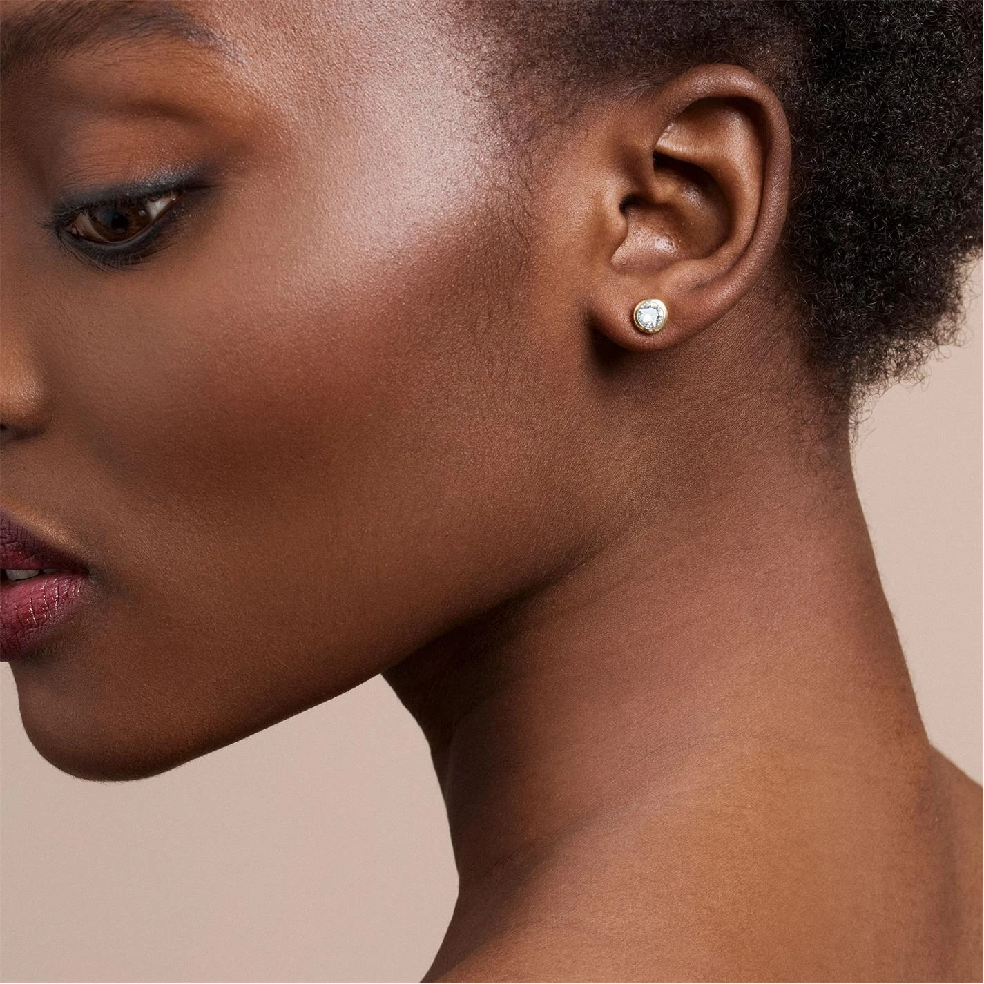 Ted Baker SINAA Crystal Stud Earrings for Earrings Colour Gold/Crystal 5 Ted Baker SINAA Crystal Stud Earrings for Earrings Colour Gold/Crystal - Image 3