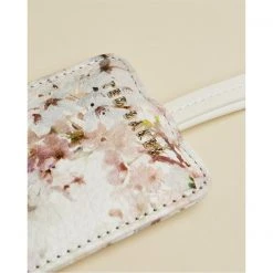 Ted Baker Ted Ltr Luggage Tag Ld99 for Travel Accessories Colour Ivory -Outlet Wardrobe Mix Store 86221301 xxl a3