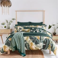 Ted Baker Ted Baker Geo Throw for Throws & Blankets Colour Sage/basil -Outlet Wardrobe Mix Store 97009615 xxl a2